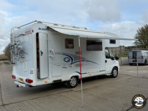 06_03eaa3143d6f348048f8e8c2c540b5fd_1412728