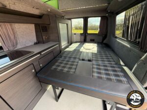 06_c90a8c74cdf24c40029d48f4953200d5_1400561