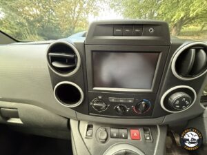 WhatsApp Image 2025-11-21 at 15.47